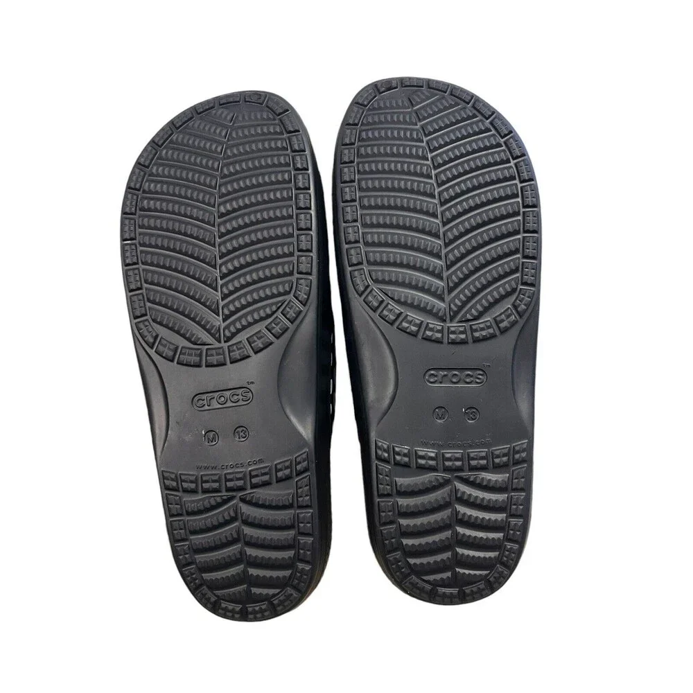 Crocs Classic Sandal Mens 13 Black NWT Heart Print Double Strap Slides